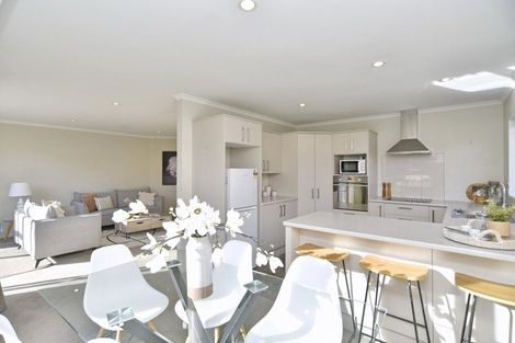 Photo of property in 3 Reeves Road, Rangiora, 7400