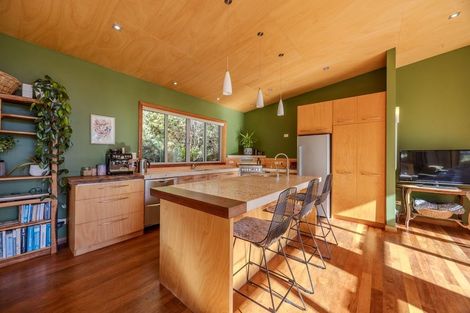 Photo of property in 84 Nook Road, Lake Hawea, 9382