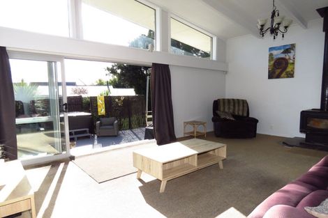 Photo of property in 35 Domett Street, Westport, 7825