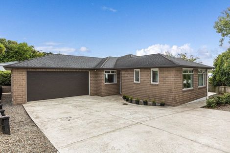 Photo of property in 6a Moera Place, Stanmore Bay, Whangaparaoa, 0932