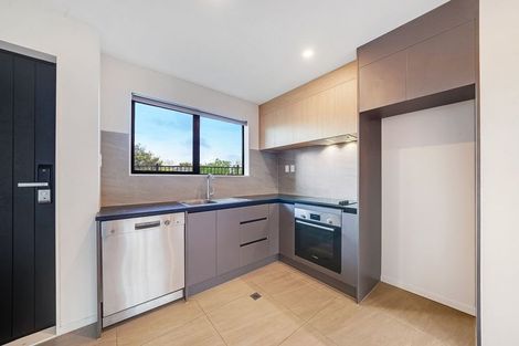 Photo of property in 2 Red Arches Road, Henderson, Auckland, 0610