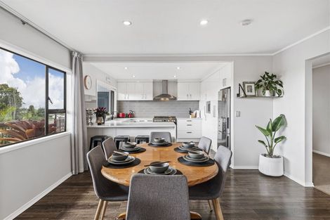 Photo of property in 103a Glengarry Road, Glen Eden, Auckland, 0602