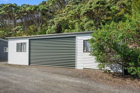 Photo of property in 1355 Old North Road, Helensville, 0875