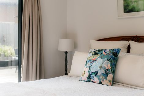 Photo of property in 17a Callis Avenue, Opaheke, Papakura, 2113