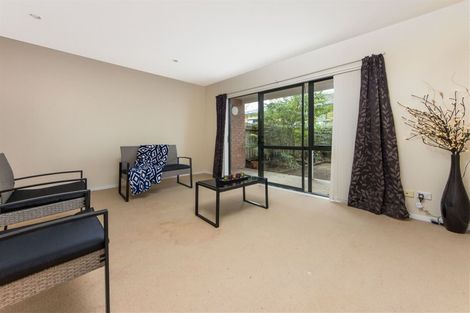 Photo of property in 3/31 Lucienne Drive, Ranui, Auckland, 0612