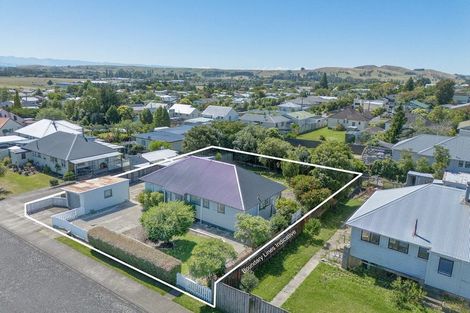 Photo of property in 2 Savage Crescent, Waipukurau, 4200