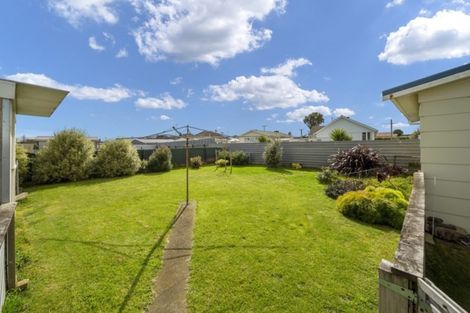 Photo of property in 83 Manawapou Road, Hawera, 4610