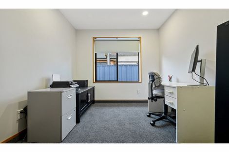 Photo of property in 37 Englefield Road, Belfast, Christchurch, 8051