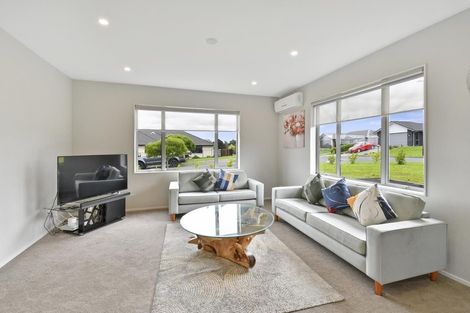 Photo of property in 3 Millbrae Place, Pokeno, 2402