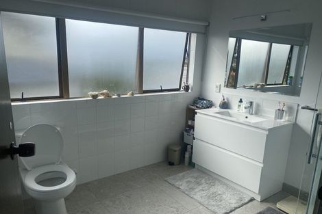 Photo of property in 63a/1 Norwood Road, Bayswater, Auckland, 0622