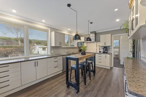 Photo of property in 4a Hood Avenue, Heretaunga, Upper Hutt, 5018
