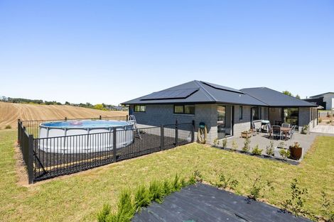 Photo of property in 13 Headlands Drive, Te Awamutu, 3875