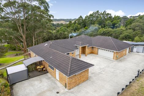 Photo of property in 158 Judge Richardson Drive, Opaheke, Papakura, 2584