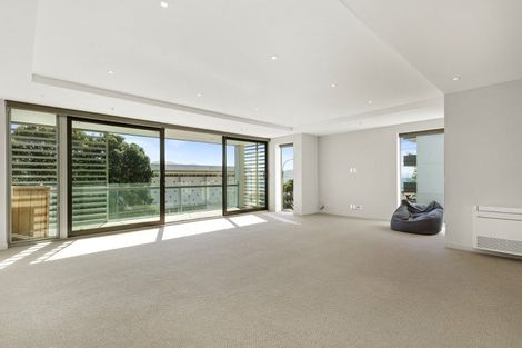 Photo of property in Mariner, 1/140b Oriental Parade, Oriental Bay, Wellington, 6011