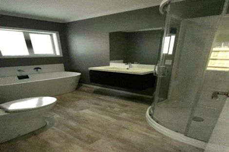 Photo of property in 5 Koru Loop, Paraparaumu, 5032