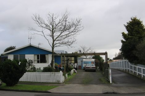 Photo of property in 12 Capri Place, Awapuni, Palmerston North, 4412