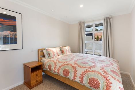 Photo of property in 35 Kotare Street, Hilltop, Taupo, 3330