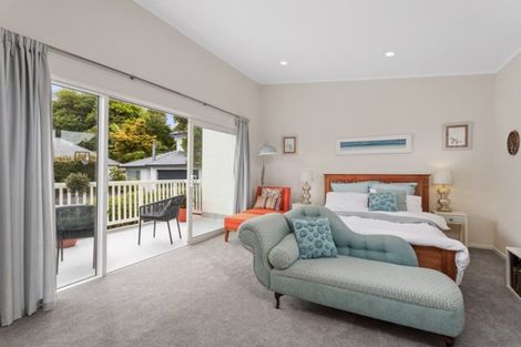 Photo of property in 37 Seaton Road, Murrays Bay, Auckland, 0630