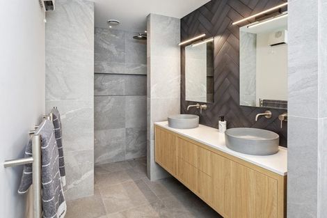 Photo of property in 42 Grayshott Avenue, Casebrook, Christchurch, 8051