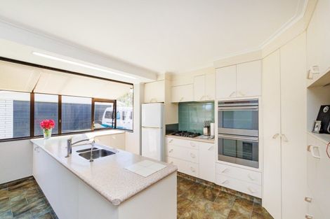 Photo of property in 29 Herbert Avenue, Cloverlea, Palmerston North, 4412