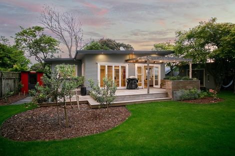 Photo of property in 77c Grey Street, Cambridge, 3434