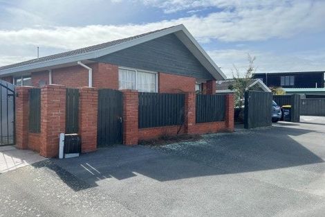 Photo of property in 28 Sawtell Place, Northcote, Christchurch, 8052
