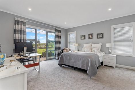 Photo of property in 252 Amreins Road, Taupaki, 0782
