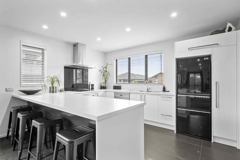 Photo of property in 9 Lambies Street, Marshland, Christchurch, 8083