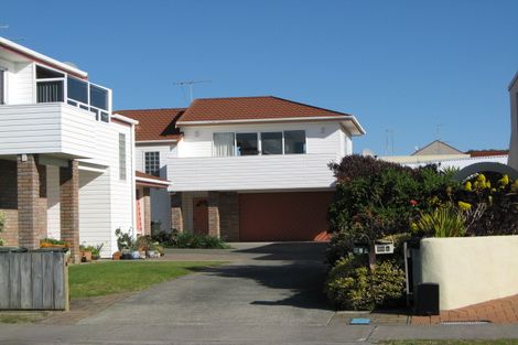 Photo of property in 1/98 Ocean Road, Ohope, 3121