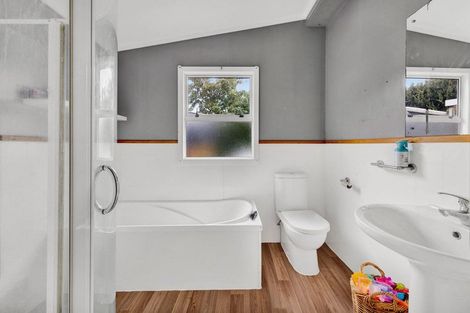 Photo of property in 2 Wood Street, Kakaramea, Patea, 4598