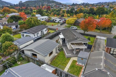 Photo of property in 17 Memphis Grove, Totara Park, Upper Hutt, 5018