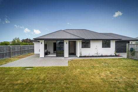 Photo of property in 6 Marble Court, Rolleston, 7614