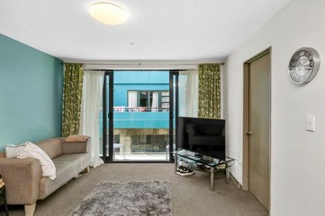 Photo of property in Dual Apartments, 403/142u Vivian Street, Te Aro, Wellington, 6011