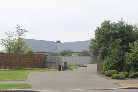 Photo of property in 8 Carnaby Close, St Albans, Christchurch, 8052