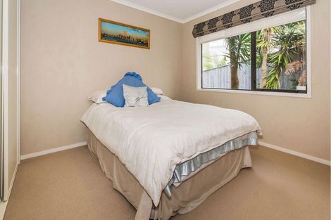 Photo of property in 26 Kilkelly Avenue, Pinehill, Auckland, 0632