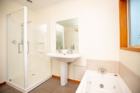 Photo of property in 165 Pine Avenue, South New Brighton, Christchurch, 8062