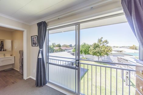 Photo of property in 7 Downing Avenue, Pirimai, Napier, 4112
