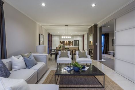 Photo of property in 17 Grand Drive, Orewa, 0931