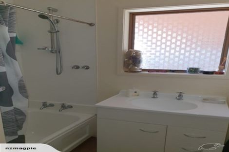 Photo of property in 73 Brandon Street, Featherston, 5710