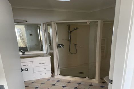 Photo of property in 17 Sirsi Terrace, Broadmeadows, Wellington, 6035
