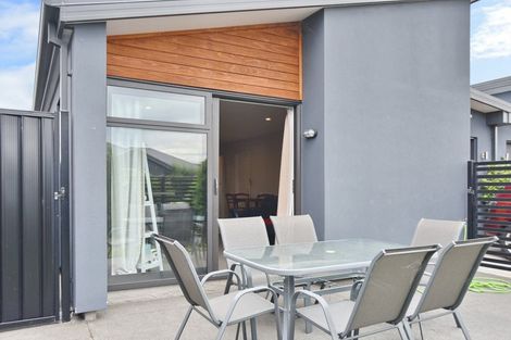 Photo of property in 15a Te Whenu Crescent, Marshland, Christchurch, 8083