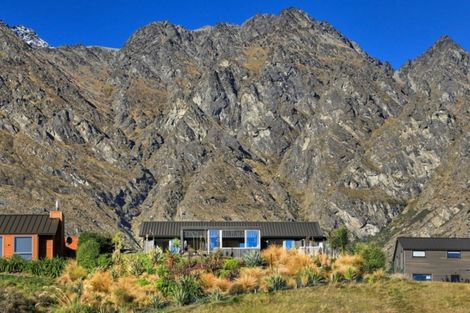 Photo of property in 5 Kintyre Court, Jacks Point, Queenstown, 9371