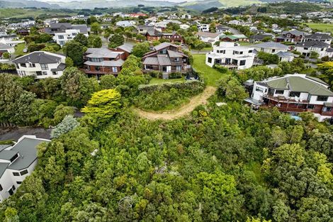 Photo of property in 44 Molyneux Close, Whitby, Porirua, 5024