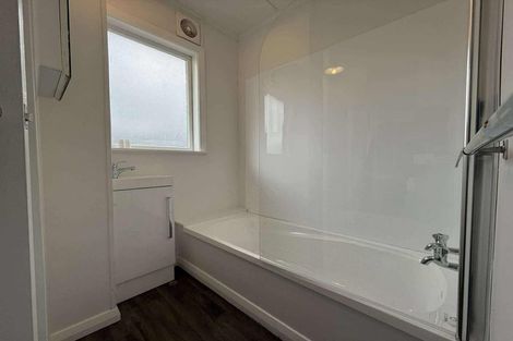 Photo of property in 9 Wainhouse Street, Stokes Valley, Lower Hutt, 5019