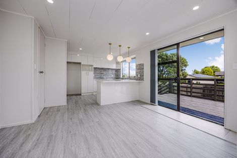 Photo of property in 176 Finlayson Avenue, Clendon Park, Auckland, 2103