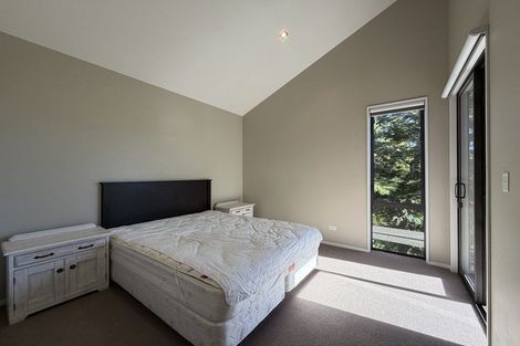 Photo of property in 15 Skye Lane, Jacks Point, Queenstown, 9371