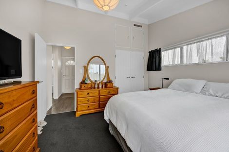 Photo of property in 1/4 Naumai Place, Spotswood, New Plymouth, 4310
