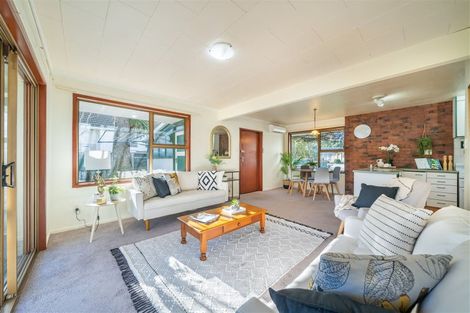 Photo of property in 2f2- Parera Grove, Heretaunga, Upper Hutt, 5018