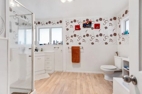 Photo of property in 27 Esk Street, Parkvale, Tauranga, 3112