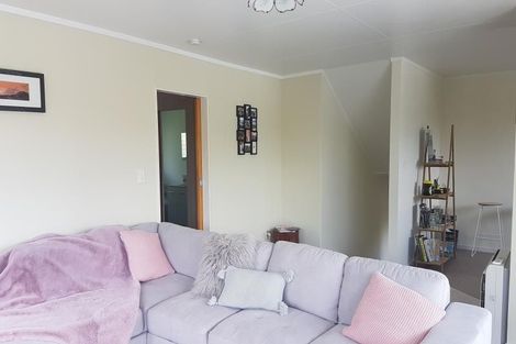 Photo of property in 43 Raumati Crescent, Onerahi, Whangarei, 0110